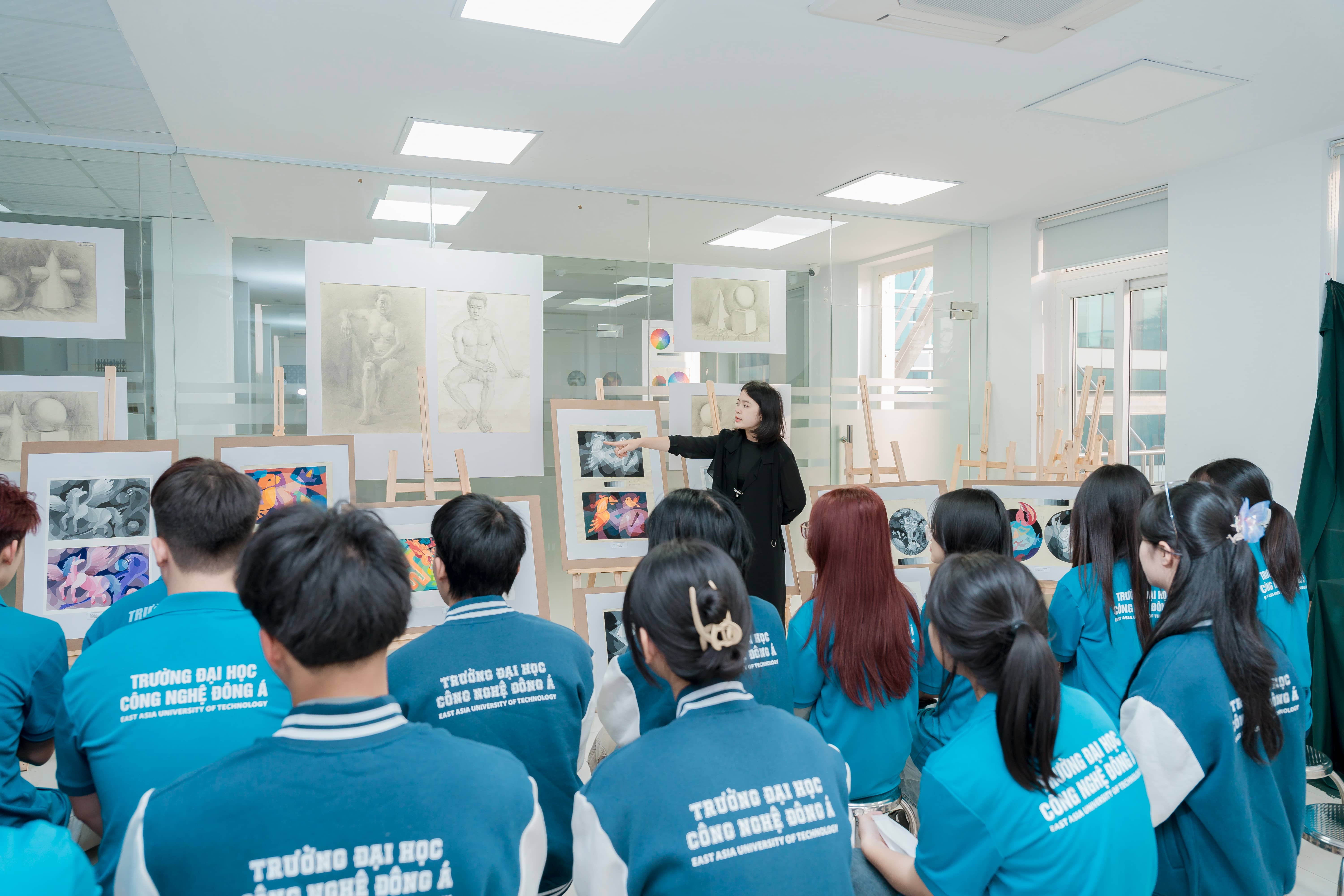 EAUT's Library Photo